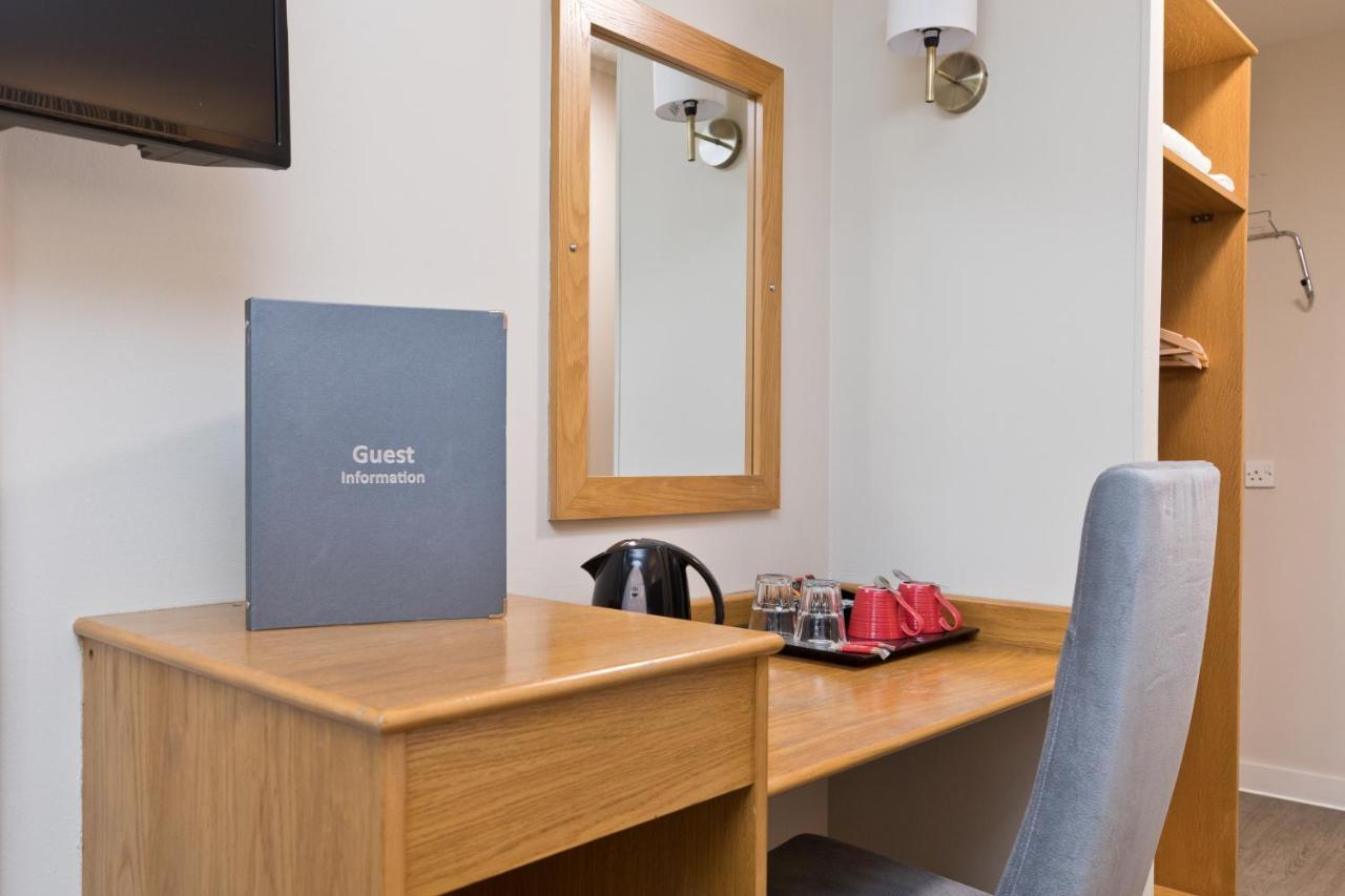 Blue Bell Lodge Hotel Middlesbrough Exteriör bild